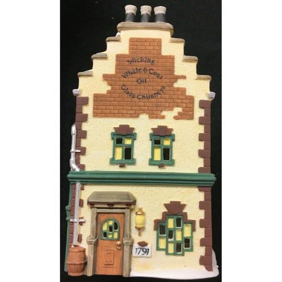 Dept 56 Dickens Village "Faversham Lamps & Oil" Lights Up - Picture 2 of 8